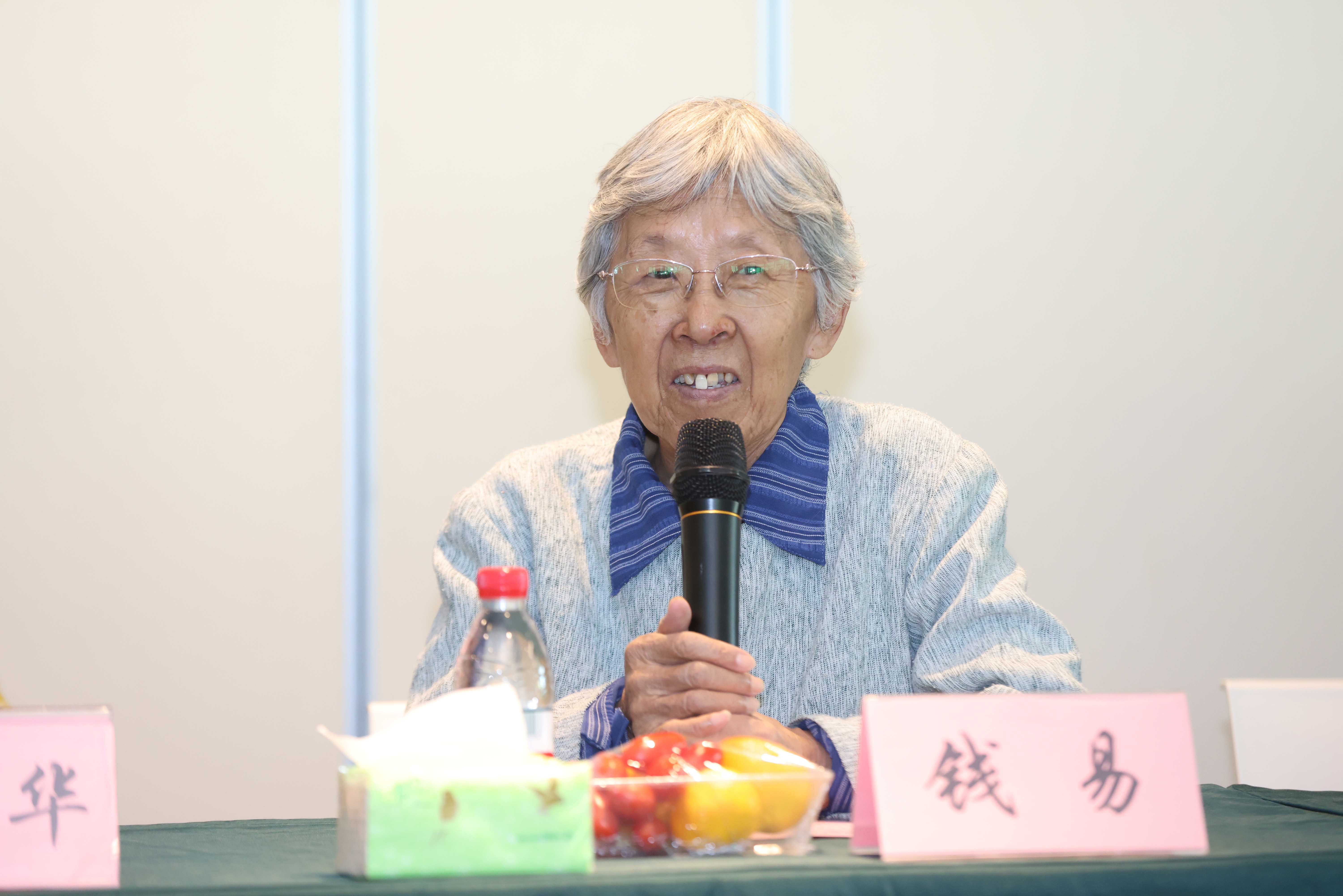 20241010-环境学院举办井文涌先生90华诞祝寿座谈会-嘉艺-4 钱易发言.JPG